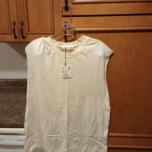 Zara women's Cream Sleeveless Top